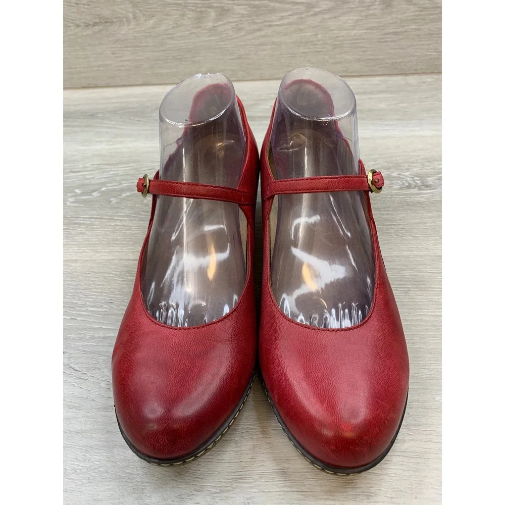Dansko Women's Red Leather Mary Jane Wedge Round Toe Buckle 8.5 Comfort Shoes